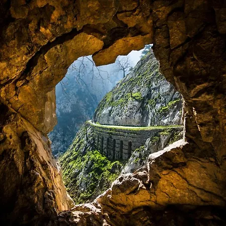El Caleyon * Bulnes