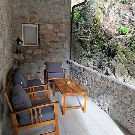 El Caleyon Bed & Breakfast 3*