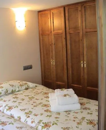 Frühstückspension El Caleyon 3*